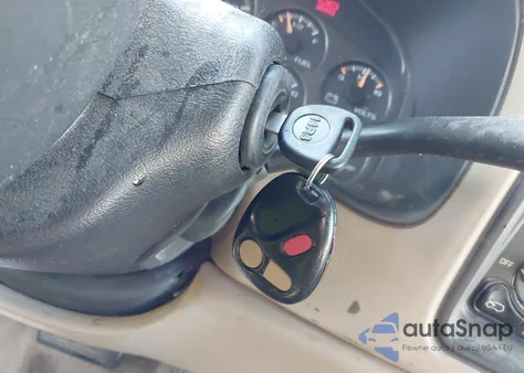 2001 GMC Sierra 2500Hd Sle из США, поврежденный, VIN 1GTHC29U71Z312776